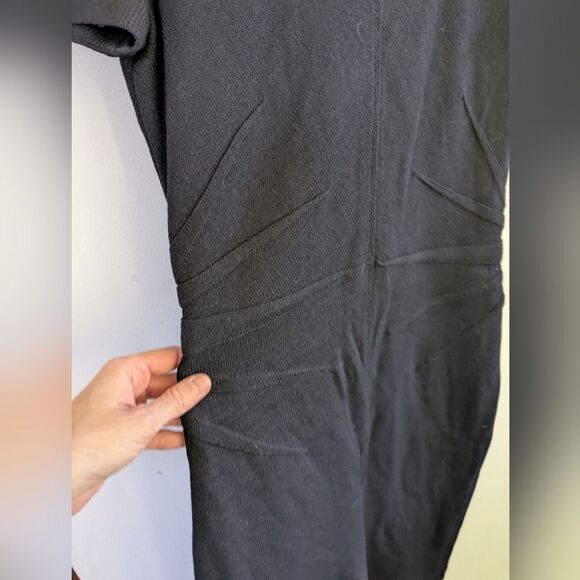 St. John Vintage Navy Blue Knit Short Sleeve Sheath V Neck Dress Size 6 - Picture 3 of 7